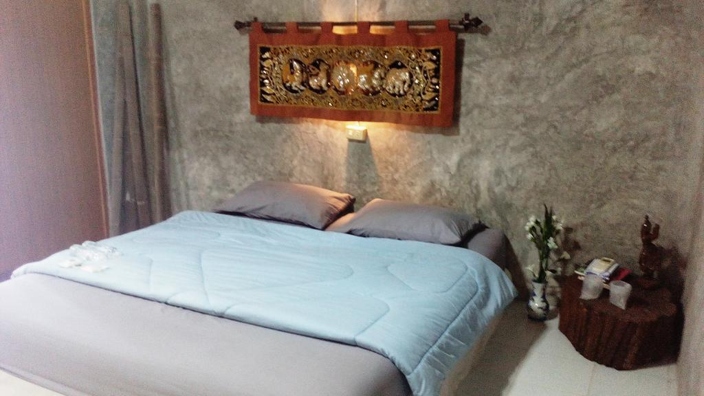 The Local Story Resort Ban Mon Talaeng Buitenkant foto